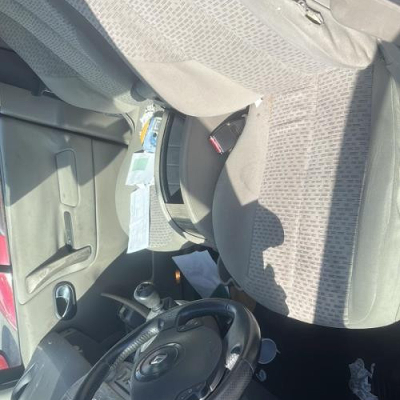Calculateur moteur RENAULT GRAND SCENIC 2 Photo n°20