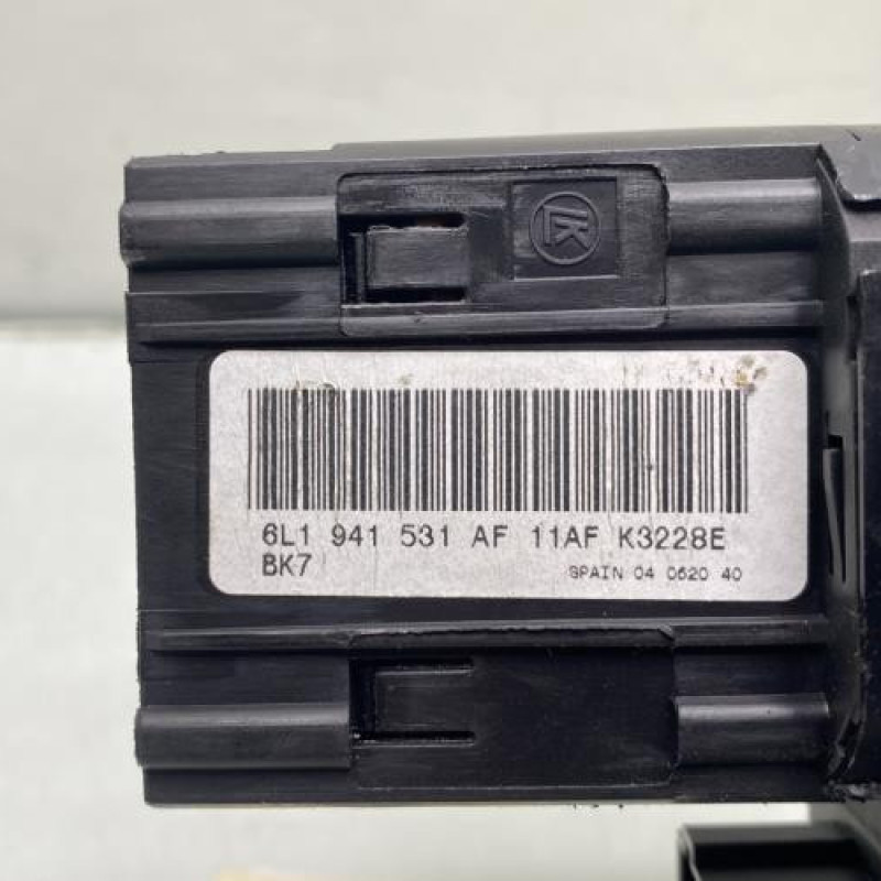 Commodo phare SEAT IBIZA 3 Photo n°5