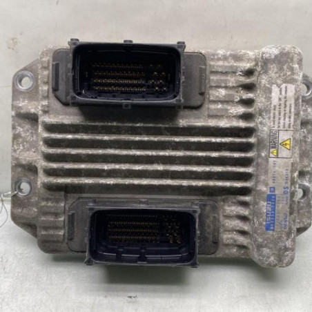Calculateur moteur OPEL MERIVA A Photo n°1