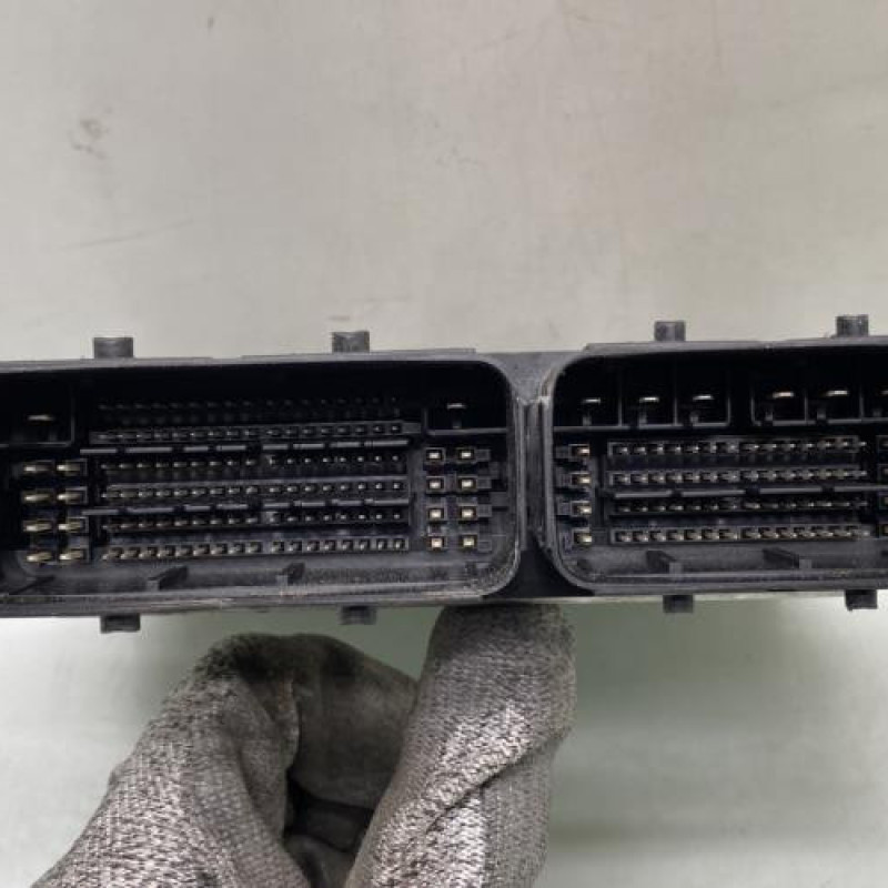 Calculateur moteur CITROEN C3 3 Photo n°3