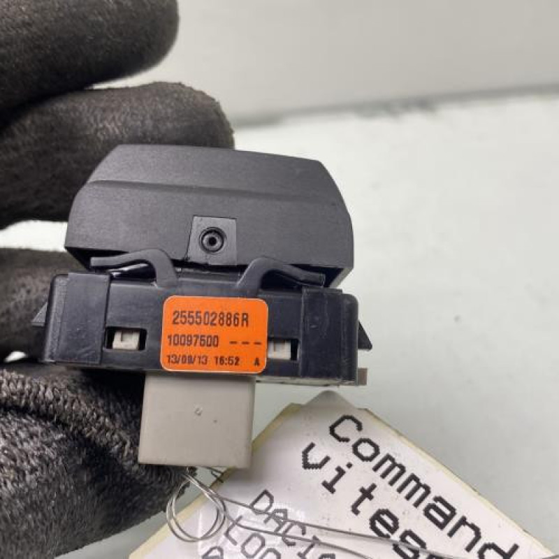 Commande regulateur vitesse DACIA LOGAN MCV 2 Photo n°4