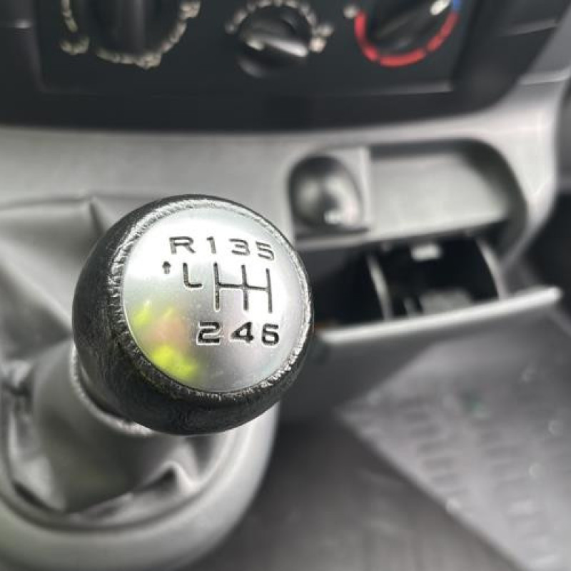 Calculateur moteur PEUGEOT EXPERT 2 Photo n°17