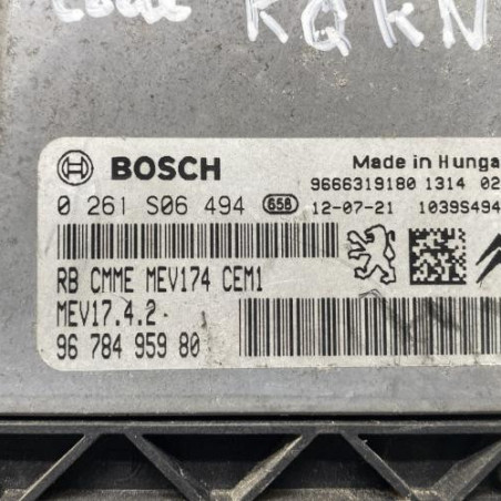 Calculateur moteur PEUGEOT 208 1