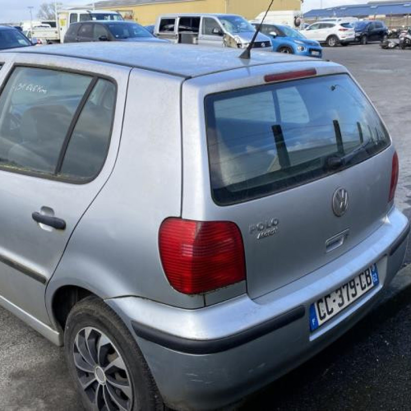 Optique avant secondaire gauche (feux)(clignotant) VOLKSWAGEN POLO 3 Photo n°7
