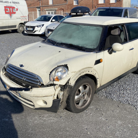 MINI MINI 2 R55 CLUBMAN PHASE 1 BREAK 1.6D - 16V TURBO COOPER D Photo n°1