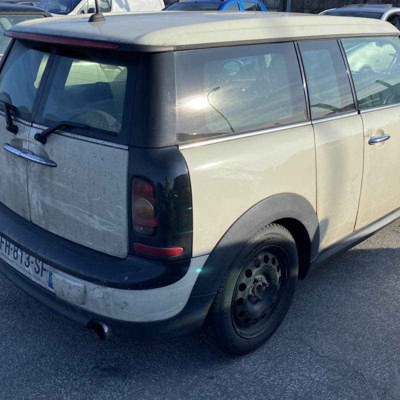 MINI MINI 2 R55 CLUBMAN PHASE 1 BREAK 1.6D - 16V TURBO COOPER D Photo n°4