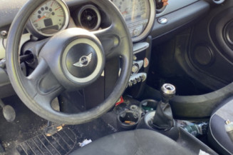 MINI MINI 2 R55 CLUBMAN PHASE 1 BREAK 1.6D - 16V TURBO COOPER D