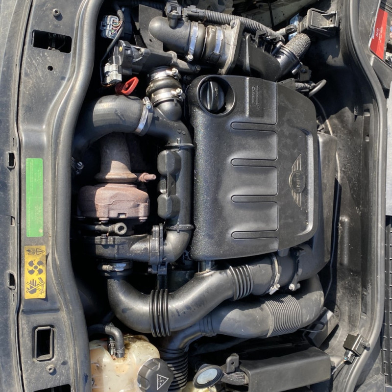 MINI MINI 2 R55 CLUBMAN PHASE 1 BREAK 1.6D - 16V TURBO COOPER D Photo n°22