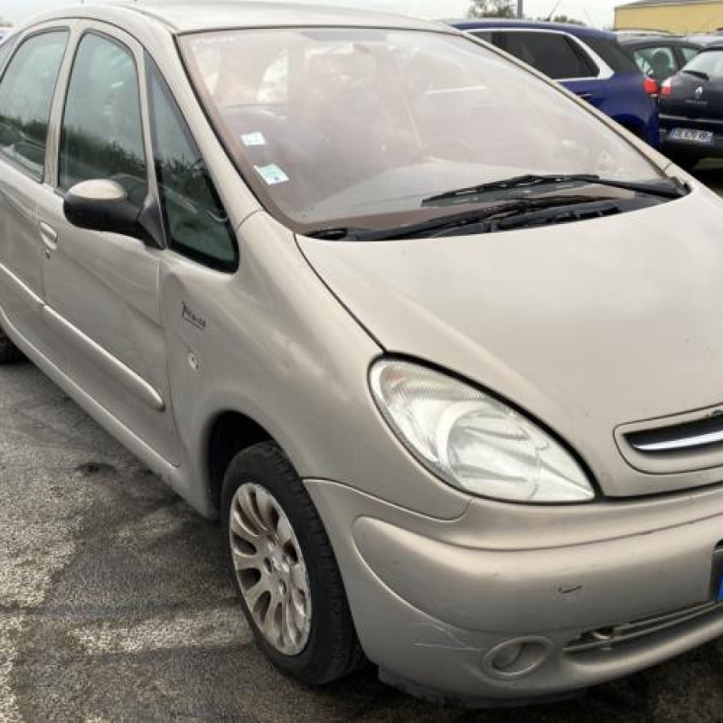 Moteur CITROEN XSARA PICASSO Photo n°6