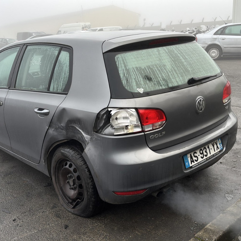 VOLKSWAGEN GOLF 6 2.0 TDI - 16V TURBO Photo n°4