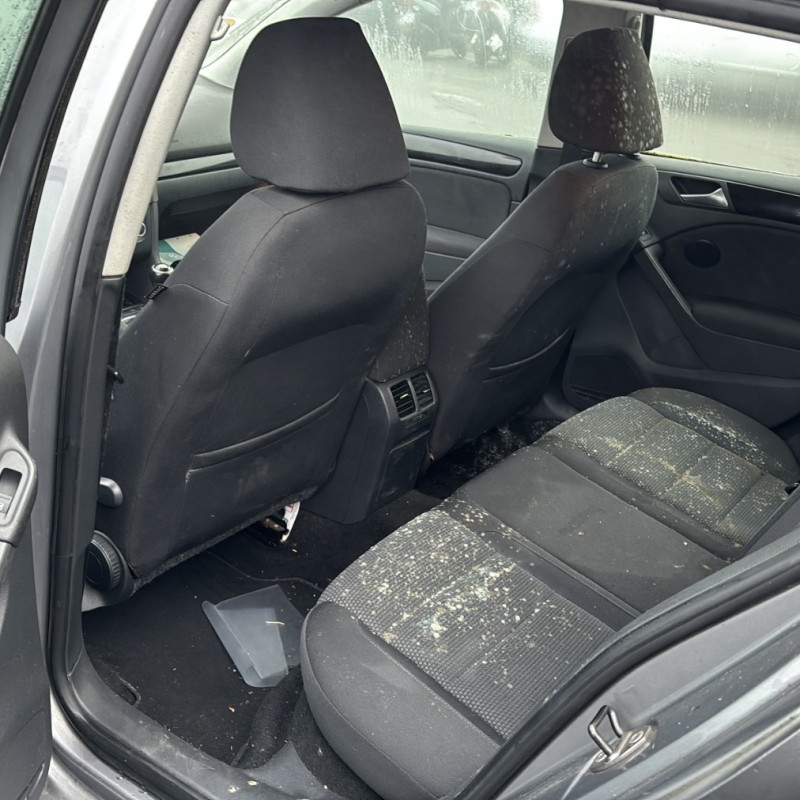 VOLKSWAGEN GOLF 6 2.0 TDI - 16V TURBO Photo n°10