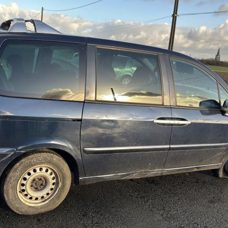 Malle/Hayon arriere CITROEN C8 Photo n°18