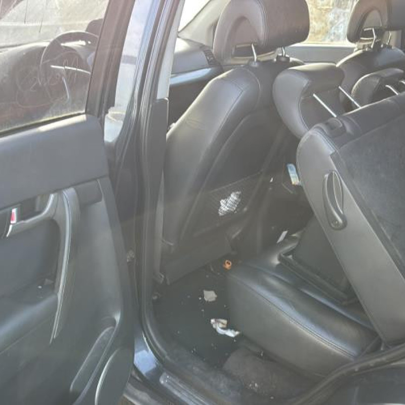 Porte avant droit CHEVROLET CAPTIVA Photo n°17