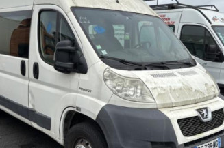 Crosse avant gauche PEUGEOT BOXER 3