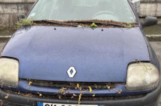 Calandre RENAULT CLIO 2