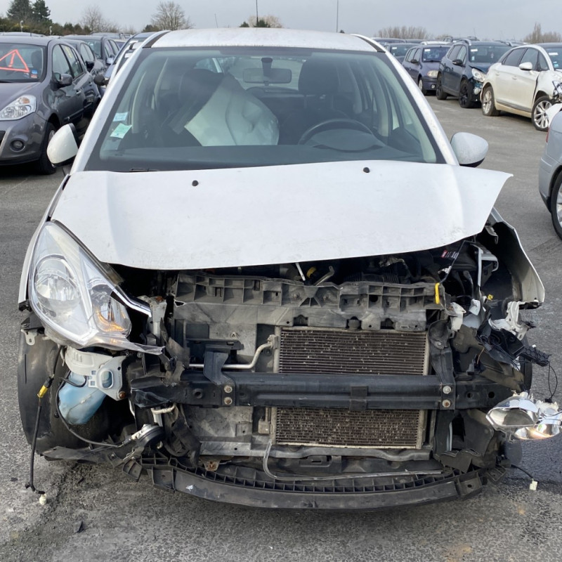 CITROEN C3 2 PHASE 1 1.4 HDI - 8V TURBO Photo n°8