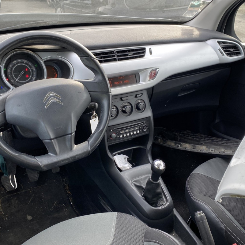 CITROEN C3 2 PHASE 1 1.4 HDI - 8V TURBO Photo n°13
