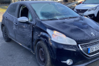 PEUGEOT 208 1 PHASE 2 1.2 VTI - 12V