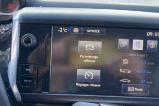 PEUGEOT 208 1 PHASE 2 1.2 VTI - 12V