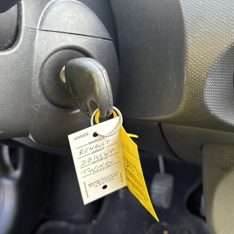 RENAULT TWINGO 2 PHASE 2 1.2i - 16V Photo n°17
