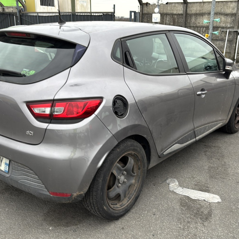 RENAULT CLIO 4 PHASE 1 1.5 DCI - 8V TURBO Photo n°3