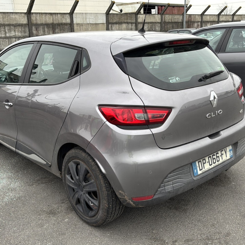 RENAULT CLIO 4 PHASE 1 1.5 DCI - 8V TURBO Photo n°4
