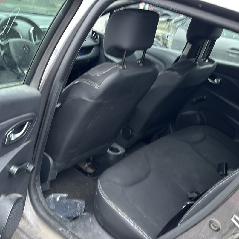 RENAULT CLIO 4 PHASE 1 1.5 DCI - 8V TURBO Photo n°10