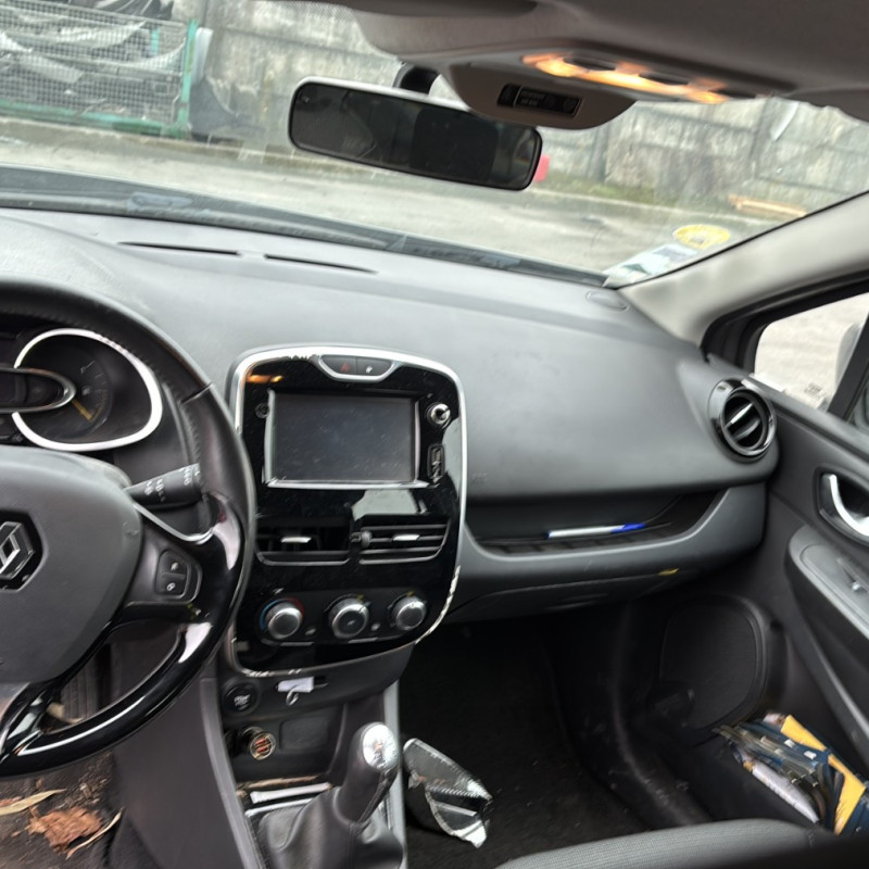 RENAULT CLIO 4 PHASE 1 1.5 DCI - 8V TURBO Photo n°12