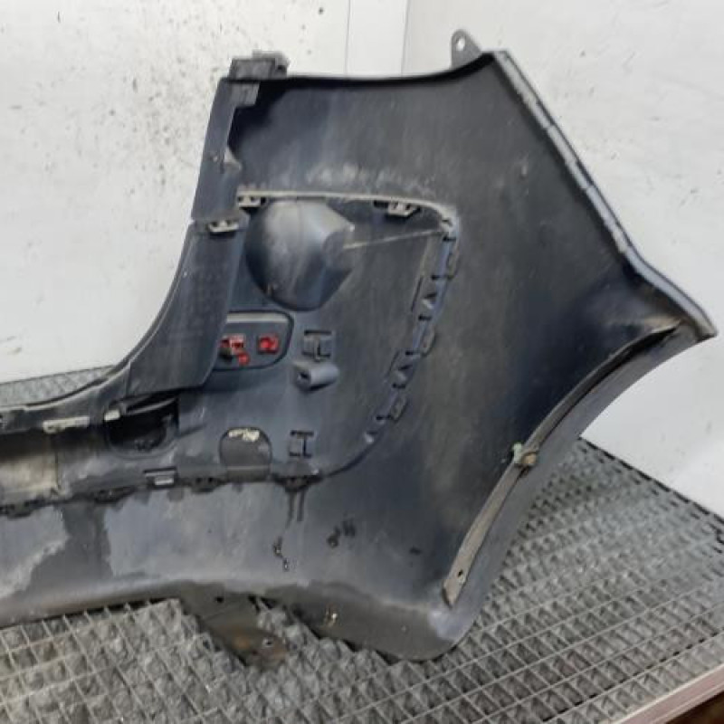 Pare choc arriere RENAULT SCENIC 2 Photo n°4