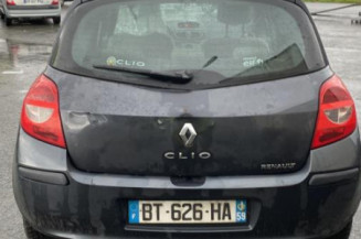 Retroviseur gauche RENAULT CLIO 3