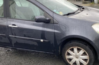 Retroviseur gauche RENAULT CLIO 3
