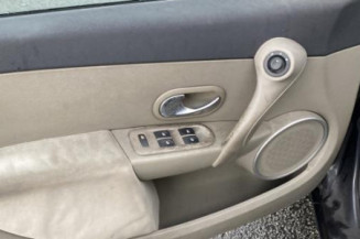 Retroviseur gauche RENAULT CLIO 3