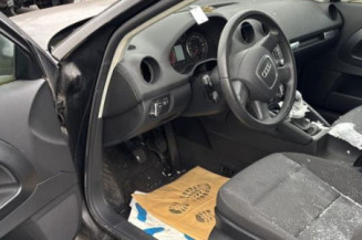 Retroviseur droit AUDI A3 2