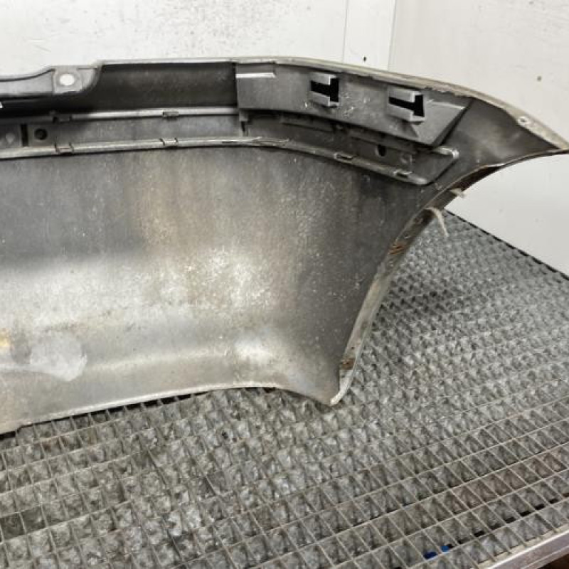 Pare choc arriere VOLKSWAGEN POLO 3 Photo n°4