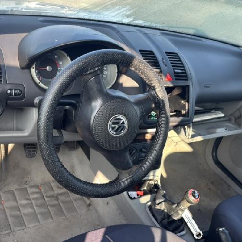 Pare choc arriere VOLKSWAGEN POLO 3 Photo n°18