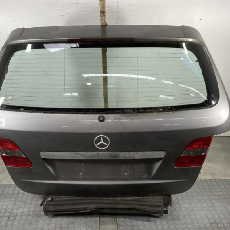 Malle/Hayon arriere MERCEDES CLASSE B 245 Photo n°1