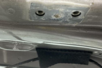 Malle/Hayon arriere MERCEDES CLASSE B 245
