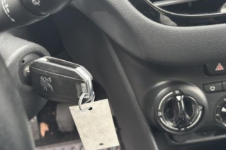 Jante PEUGEOT 208 1