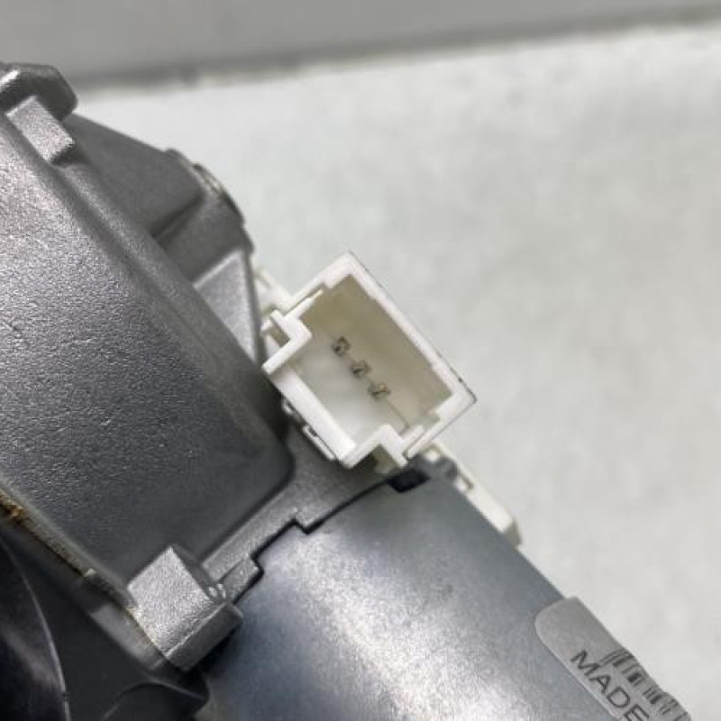 Moteur essuie glace arriere CITROEN BERLINGO 2 Photo n°4