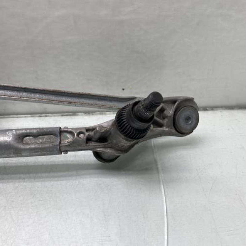 Moteur essuie glace avant BMW SERIE 3 E92 Photo n°2
