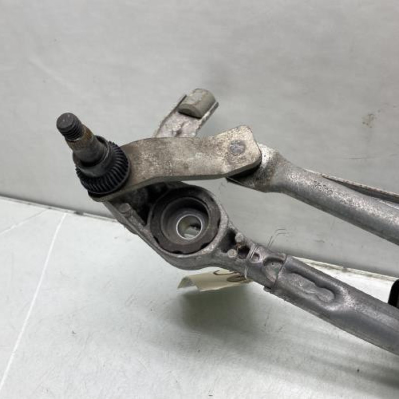 Moteur essuie glace avant BMW SERIE 3 E92 Photo n°3