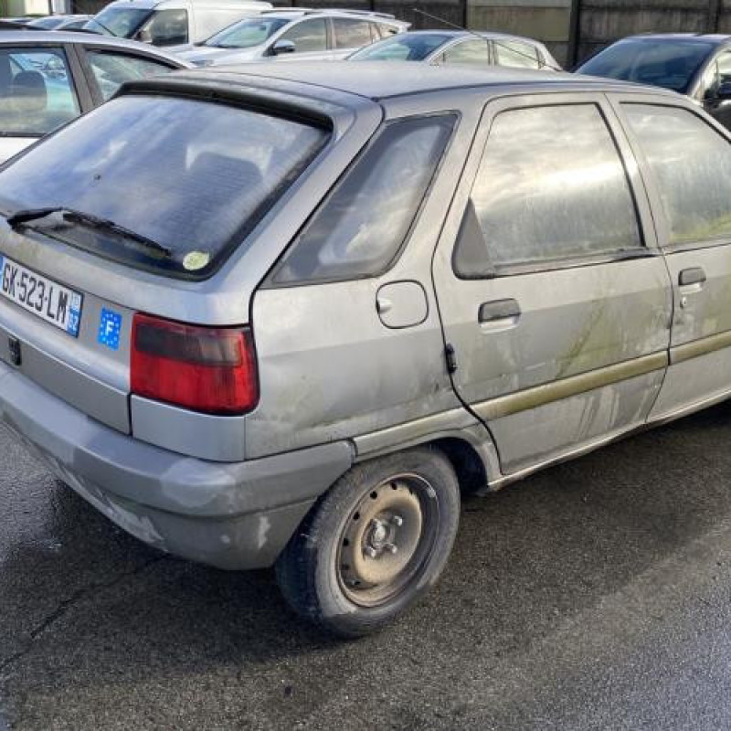 Optique avant secondaire gauche (feux)(clignotant) CITROEN ZX Photo n°6