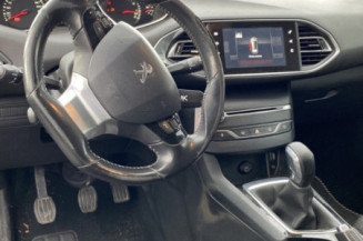 PEUGEOT 308 2 PHASE 1 1.2 PURETECH - 12V TURBO