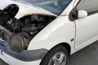 Leve vitre electrique avant gauche RENAULT TWINGO 1