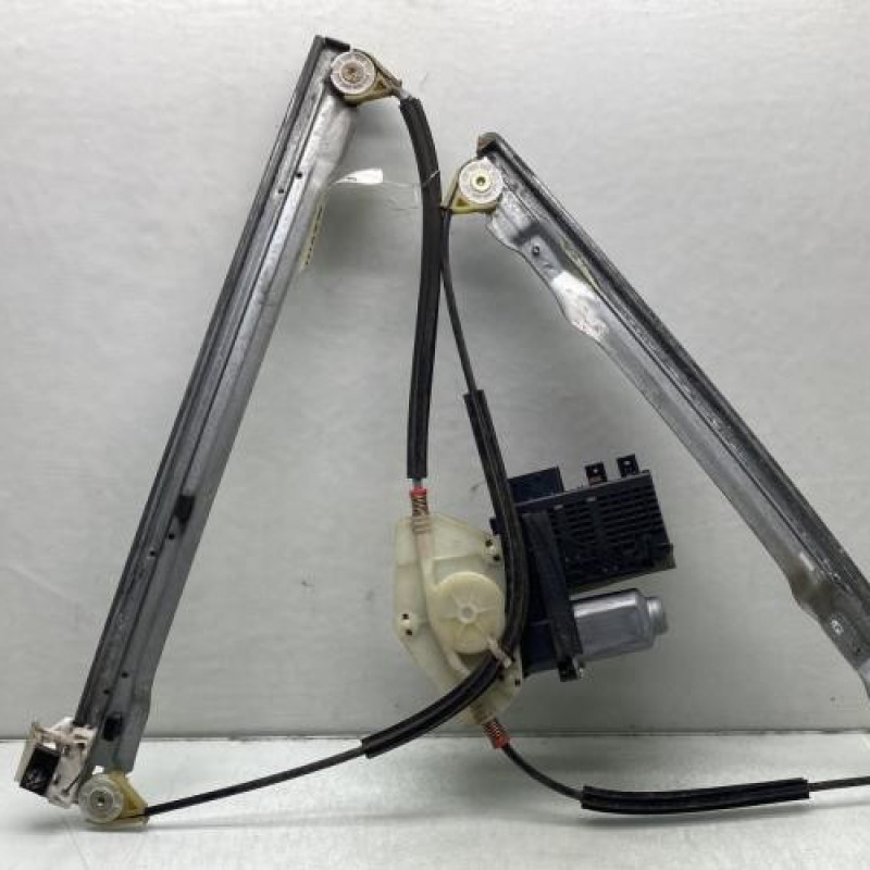 Leve vitre electrique avant droit CITROEN C4 GRAND PICASSO 1 Photo n°1