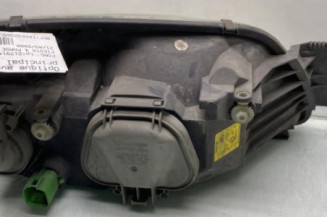 Optique avant principal gauche (feux)(phare) FORD FIESTA 4