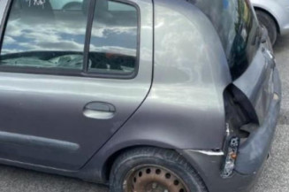 Porte avant droit RENAULT CLIO 2