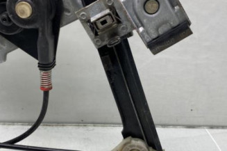 Leve vitre mecanique avant gauche VOLKSWAGEN GOLF 3