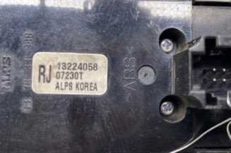 Interrupteur de leve vitre avant gauche OPEL VECTRA C