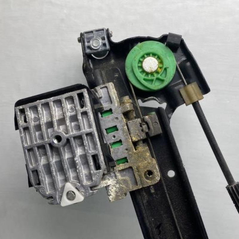 Leve vitre electrique arriere droit CITROEN C6 Photo n°3
